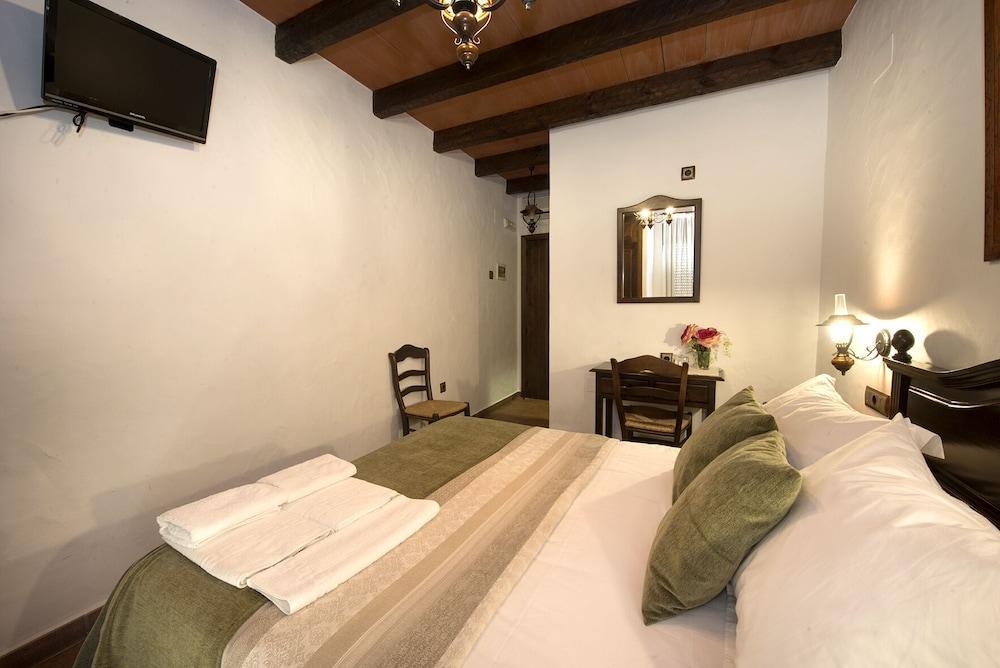Hostal Torre De Guzman Conil De La Frontera Buitenkant foto