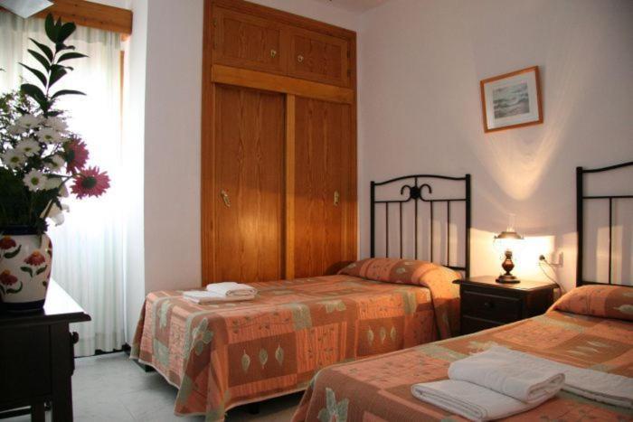 Hostal Torre De Guzman Conil De La Frontera Buitenkant foto