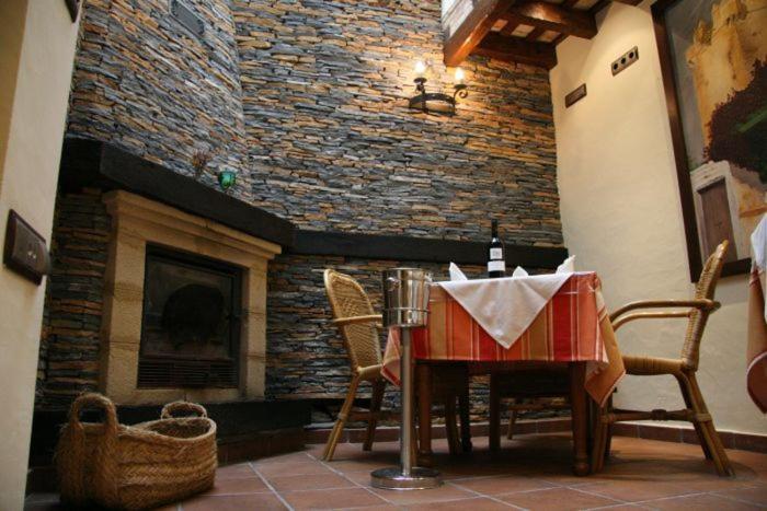 Hostal Torre De Guzman Conil De La Frontera Buitenkant foto