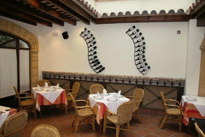 Hostal Torre De Guzman Conil De La Frontera Buitenkant foto