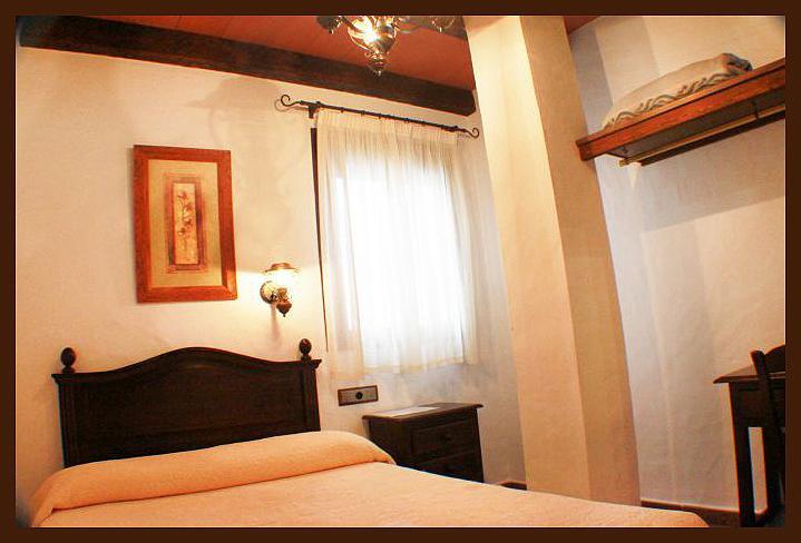 Hostal Torre De Guzman Conil De La Frontera Buitenkant foto